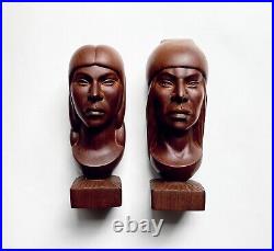 Pair of Carved Wood Sculptures Busts / Bookends Man & Woman Juan Ramirez Bolivia